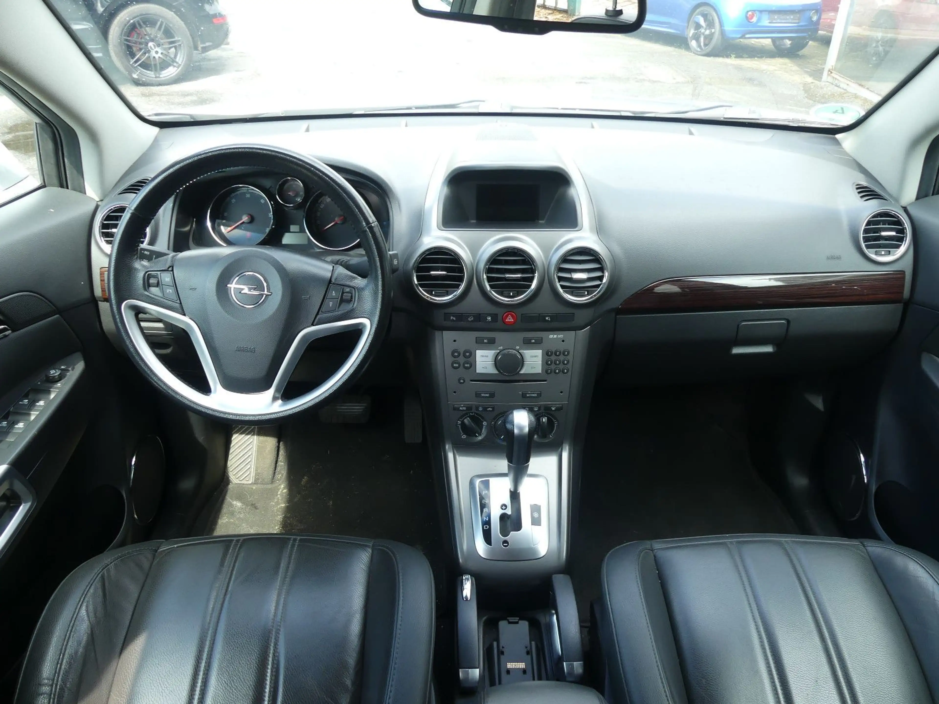 Opel Antara Cosmo 4x4 Automatik — photo 11