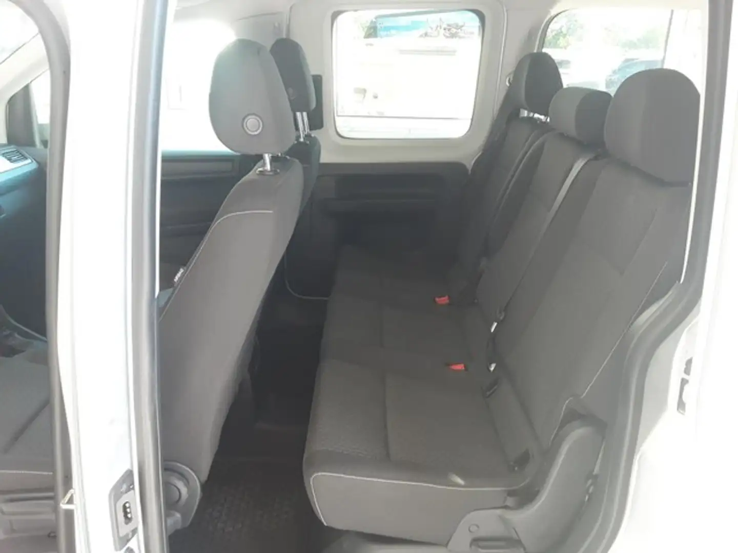 Volkswagen Caddy Maxi 2.0TDI DSG Trendline TEMPO+BT+KAM++ Silber - 2