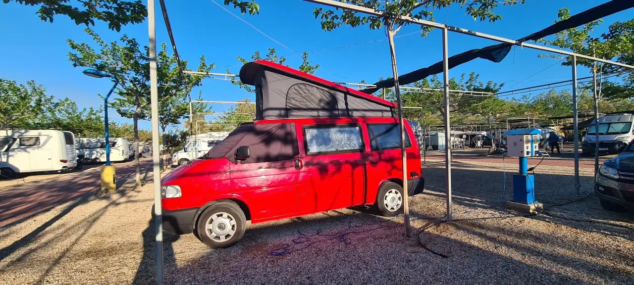 Volkswagen T4 Transporter TDI 7DE1Y2, foto 1