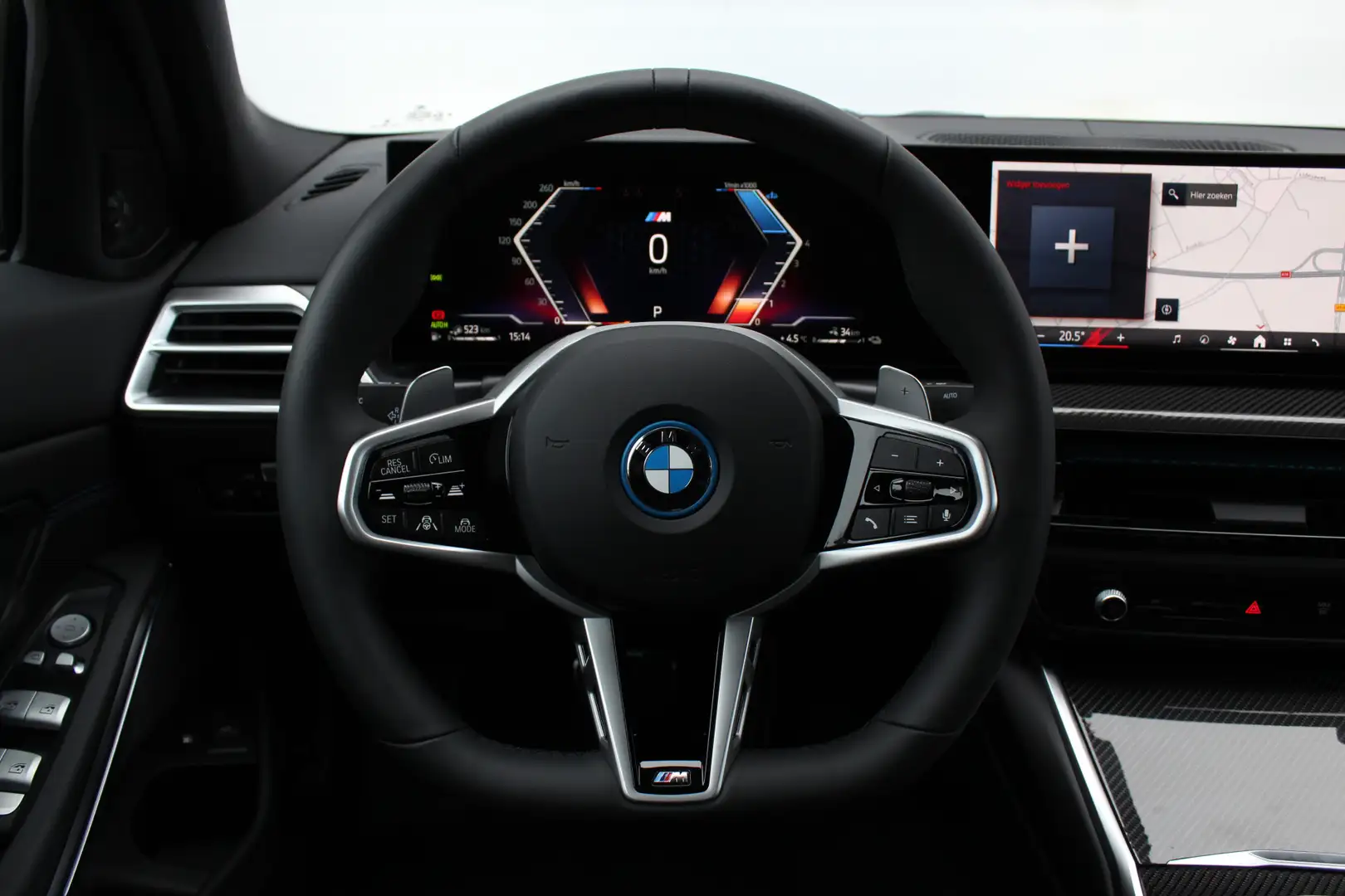 BMW 330 3 Serie 330e High Executive M Sport Automaat / Sch Blau - 2