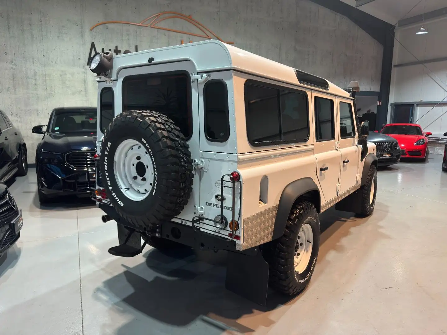 Land Rover Defender 110 Rough Station Wagon/KLIMA/SEILWINDE Blanc - 2