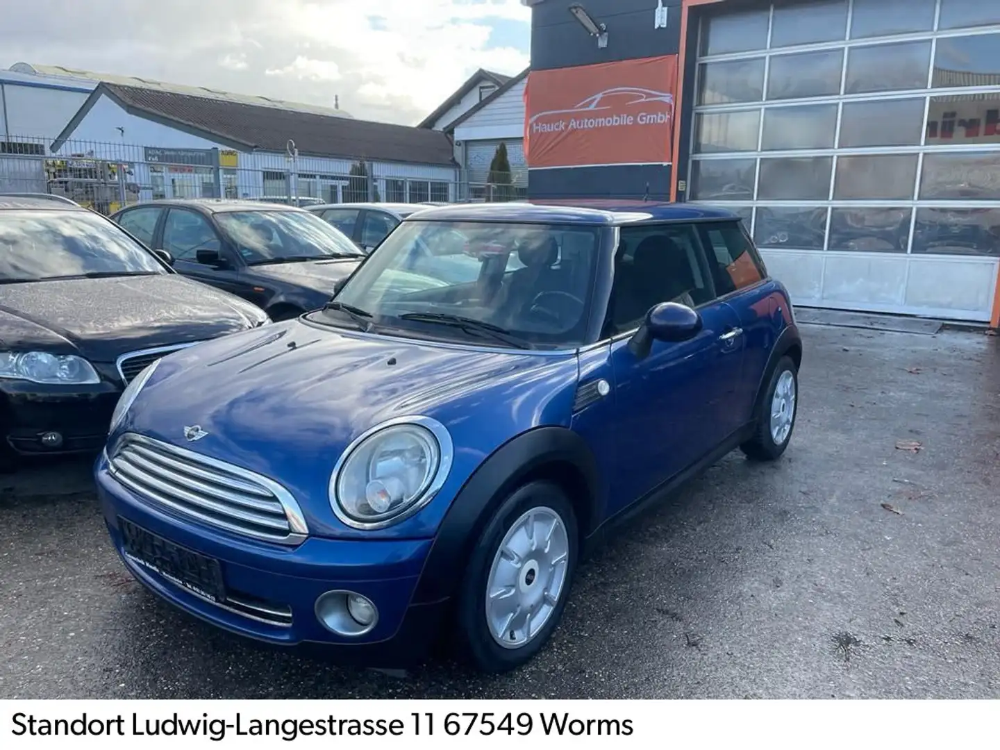 MINI Cooper Blau - 1