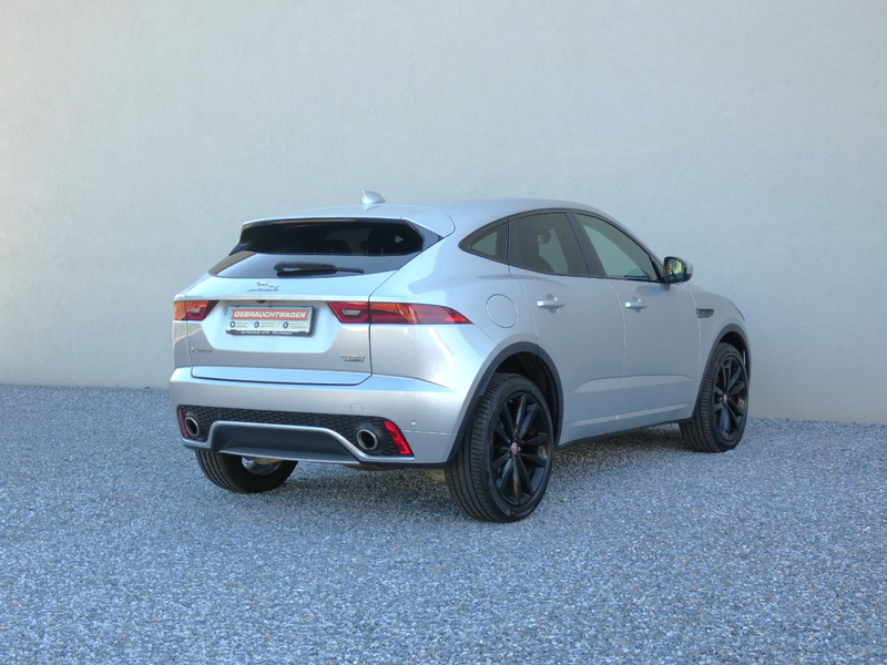 Jaguar E-Pace 2.0D 4WD R-Dynamic +Leder+RFK+SHZ+20 — photo 6