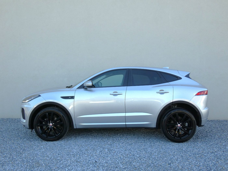 Jaguar E-Pace 2.0D 4WD R-Dynamic +Leder+RFK+SHZ+20 — photo 9