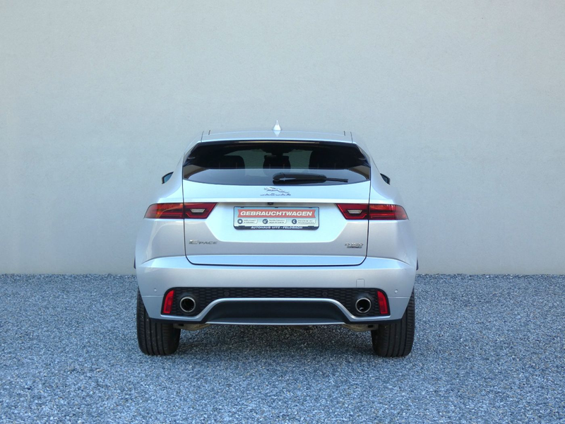 Jaguar E-Pace 2.0D 4WD R-Dynamic +Leder+RFK+SHZ+20 — photo 7