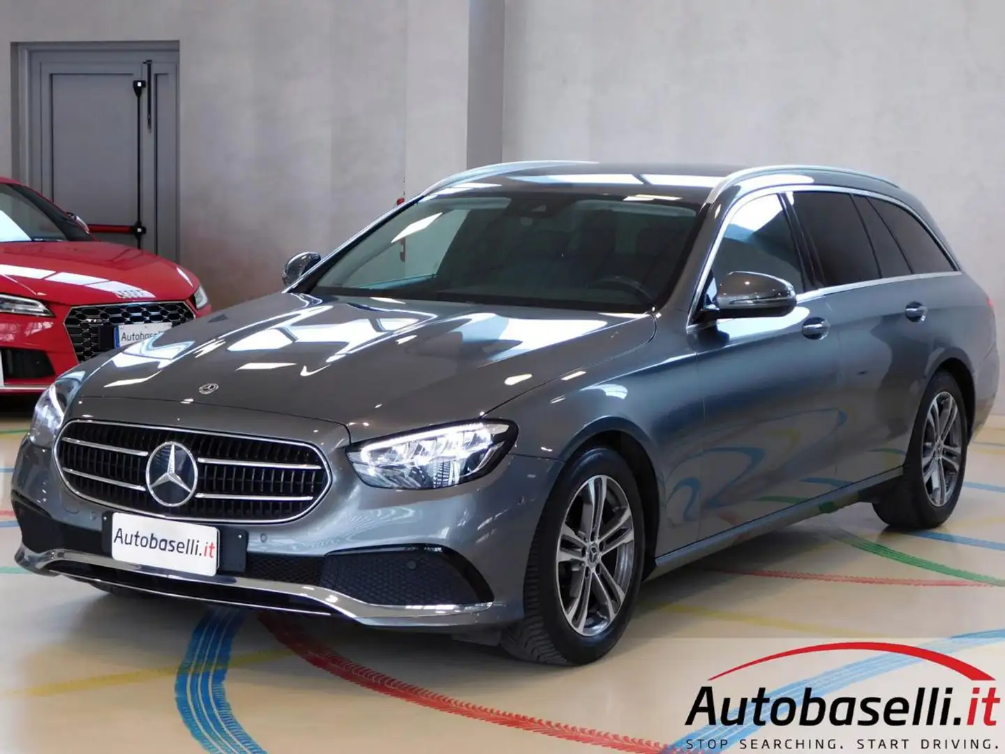 Mercedes-Benz E 220 D SW 160cv AUTOMATICA BUSINESS SPORT Grigio - 2