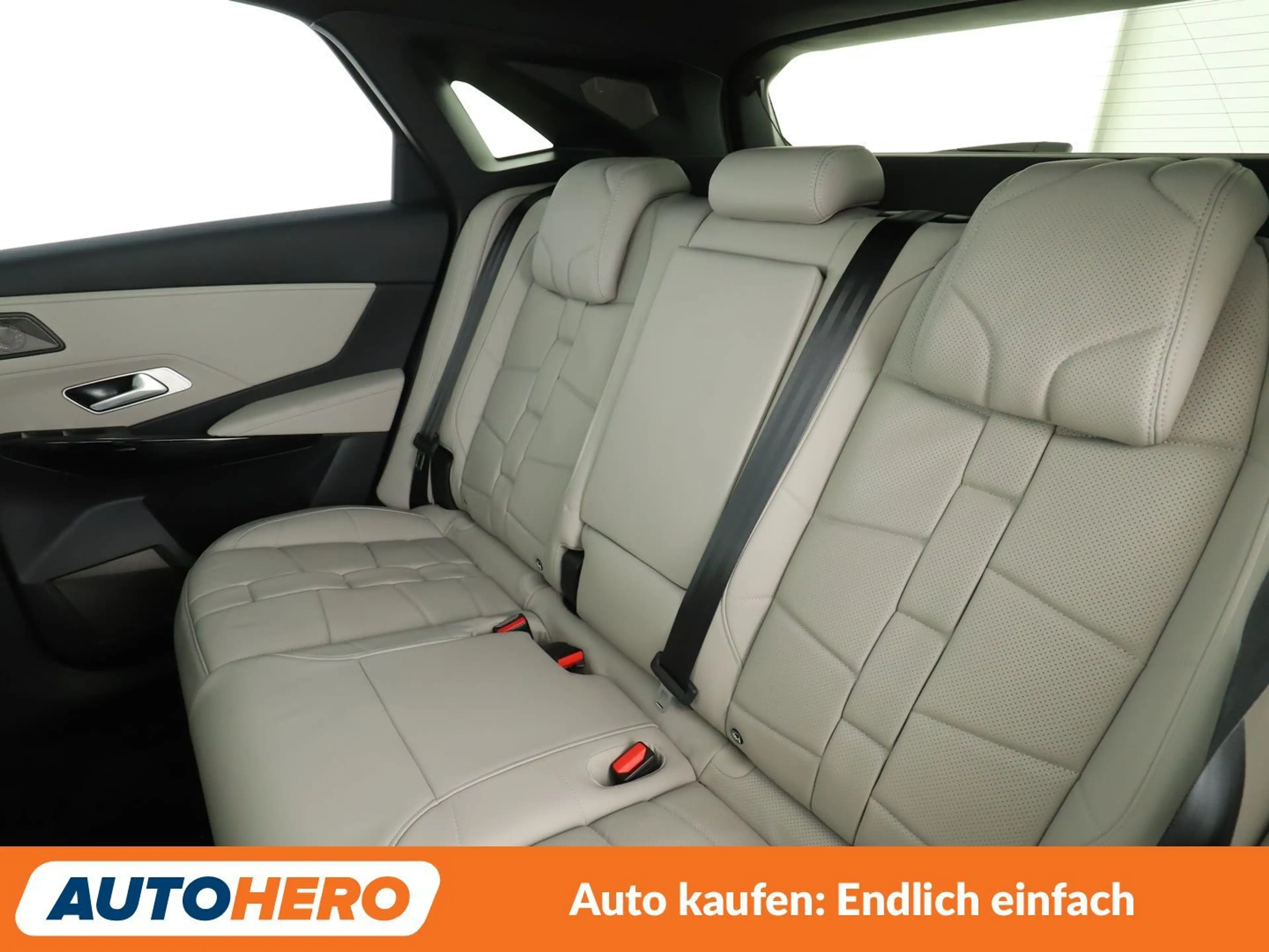 DS Automobiles DS 7 1.6 E-Tense Hybrid 4x4 Opera Aut.*NAVI*LED* — photo 14