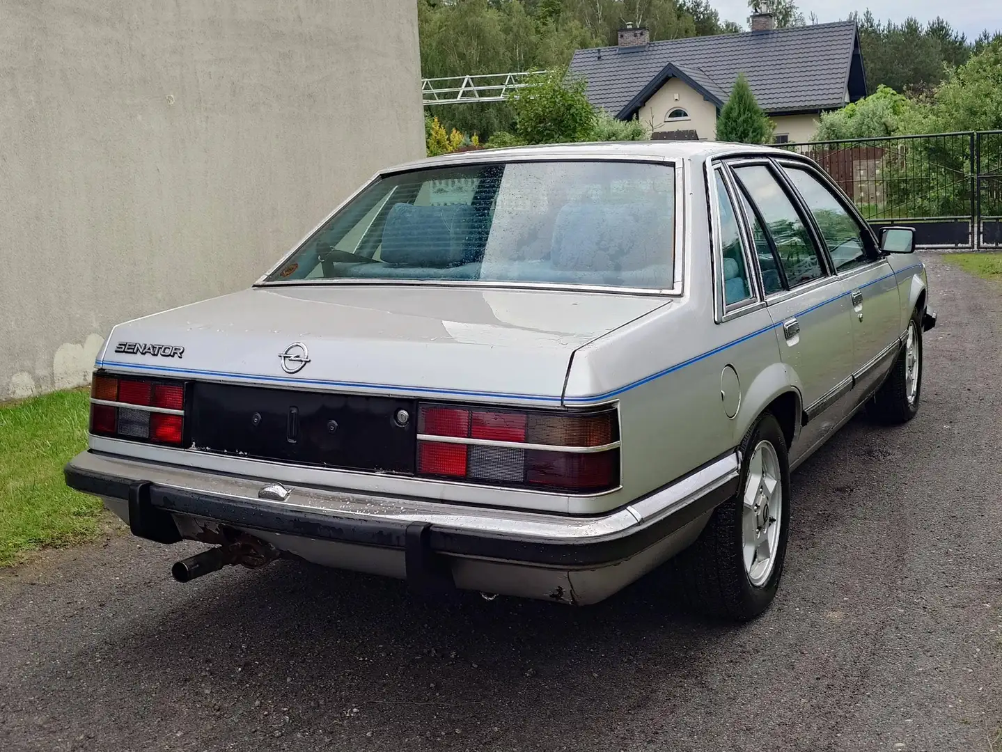 Opel Senator Senator a CD Silber - 2