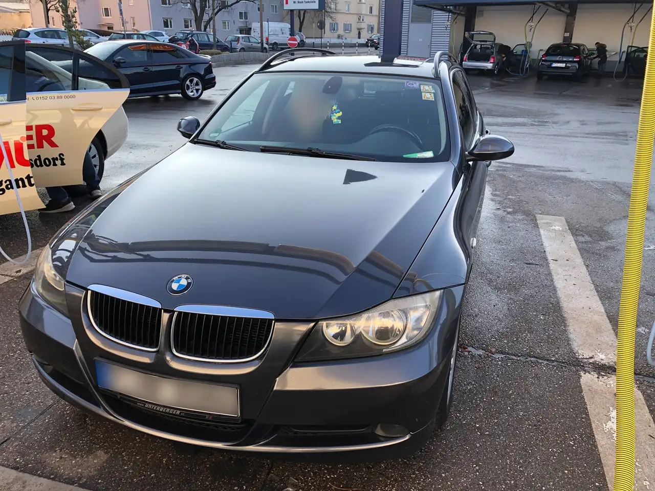 BMW 320