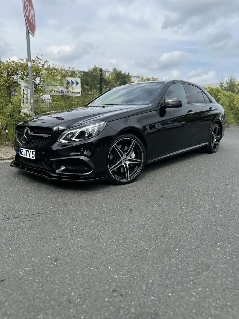 Mercedes-Benz E 400 E 400 4M AMG H&K Air. Pano AHK 360 Dist. Memory Black - 2