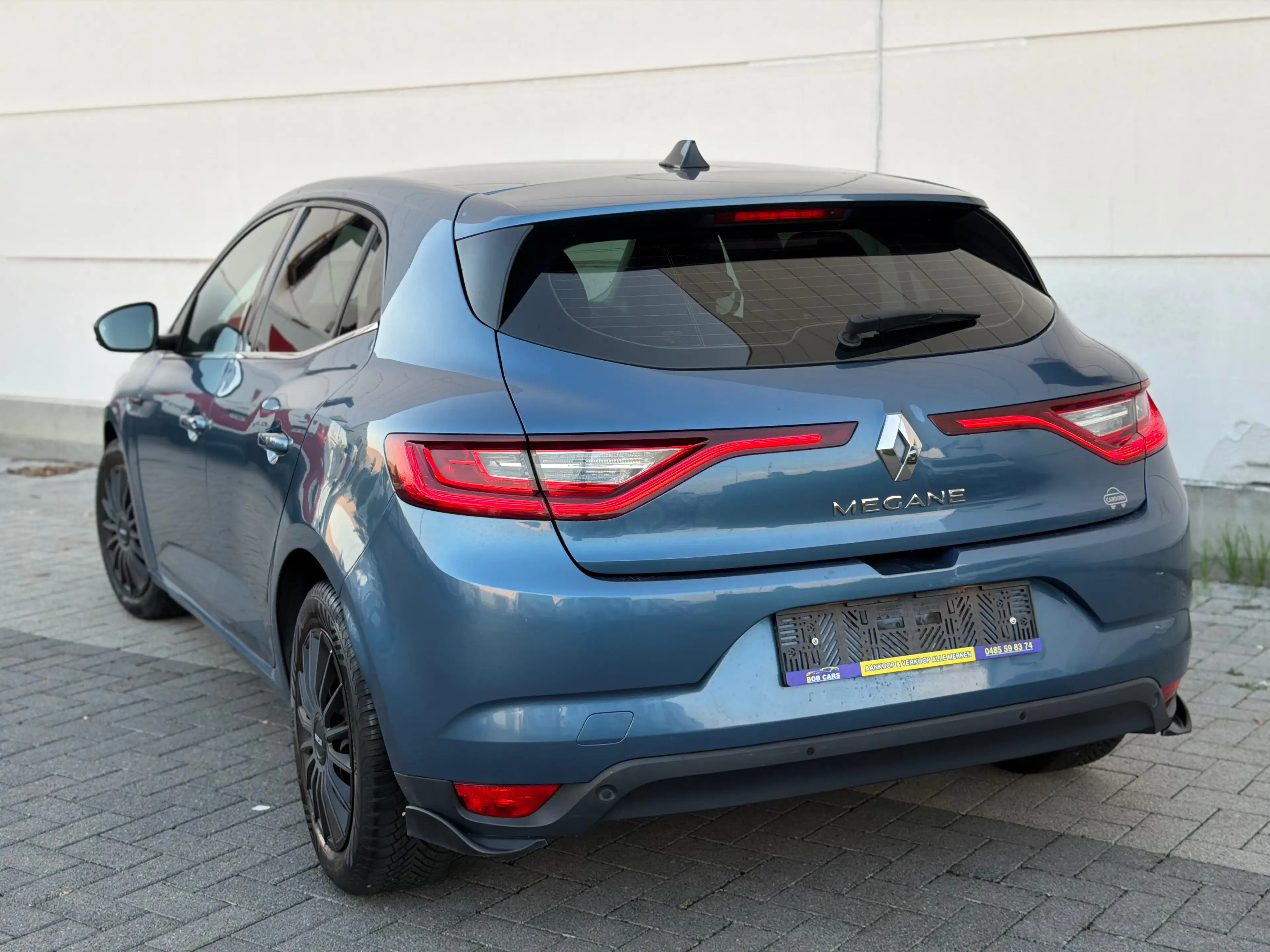 Renault Megane Megane 1.2 TCe Energy Limited — photo 6