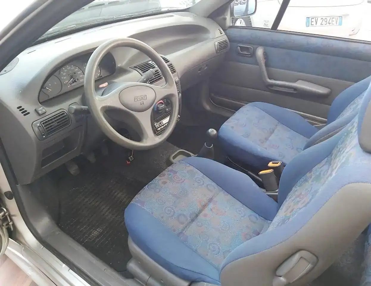 Fiat Punto Cabrio S Bertone 30th Anniversary, foto 6
