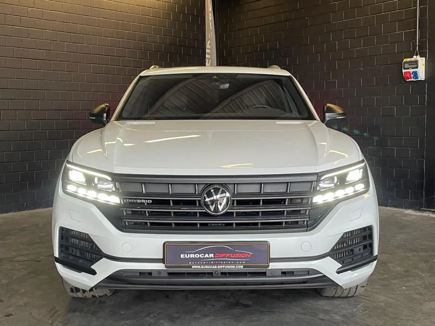 Volkswagen Touareg Elegance 4Motion 3.0 PHEV ehybrid 381CV * Blanc - 2