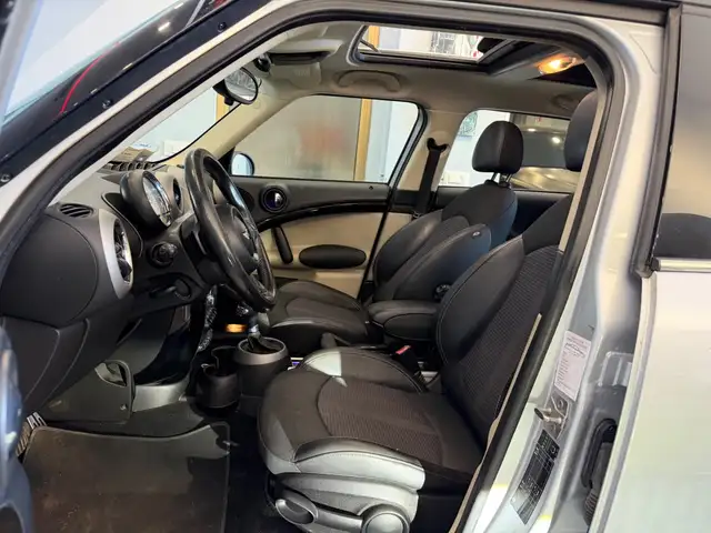 Mini Countryman view 7