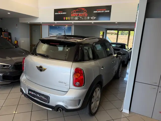 Mini Countryman view 12