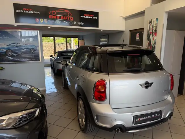 Mini Countryman view 11