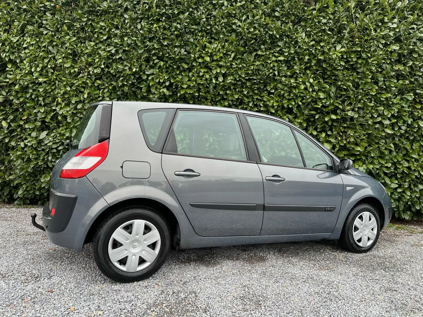 Renault Scenic 1.6 Dynamique| NWE APK | CRUISE | PARKEERSENS Grijs - 2