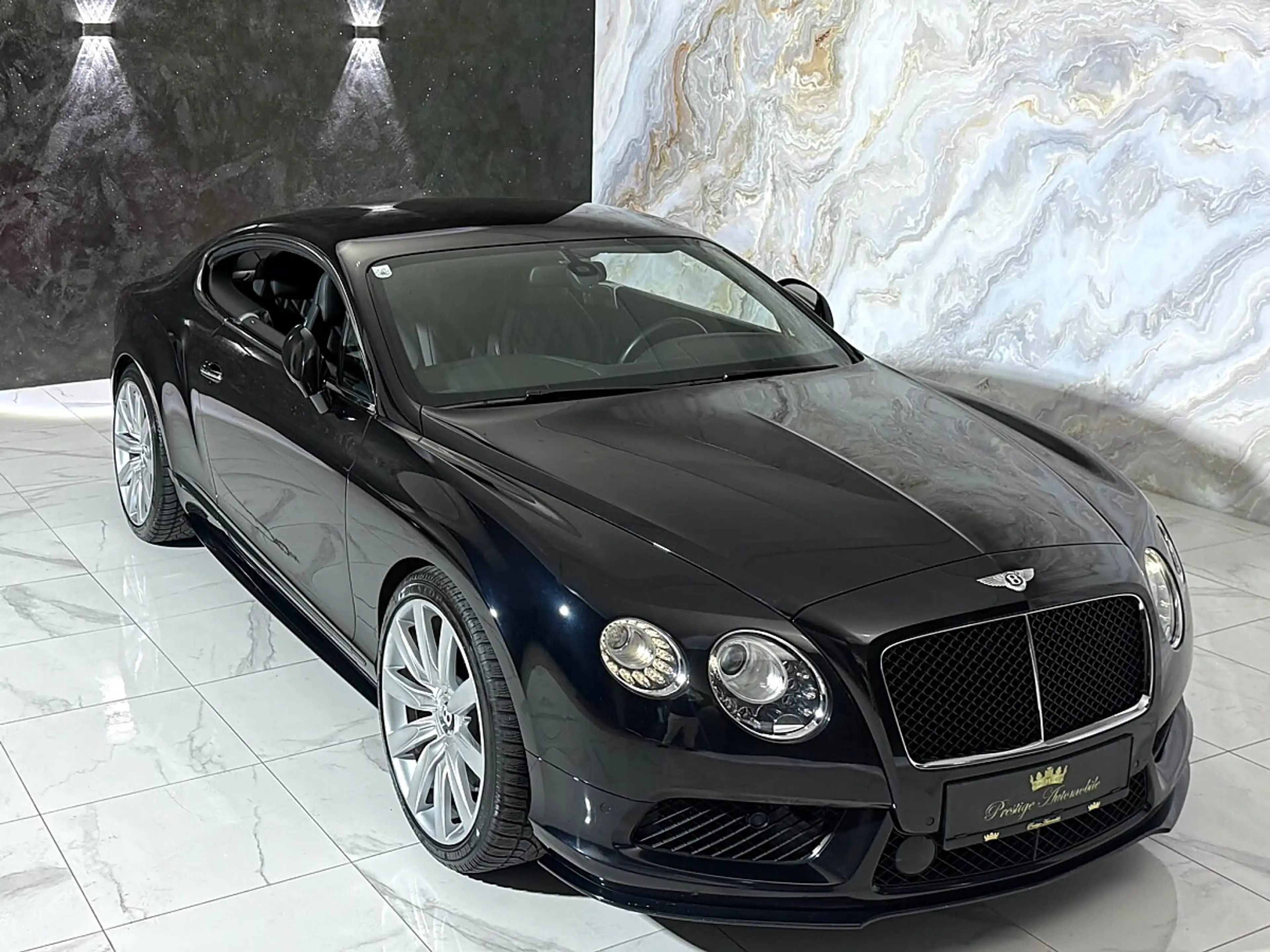 Bentley Continental GT V8 S 528PS * MULLINER * NAIM ANLAGE * ALL BLACK * — photo 11