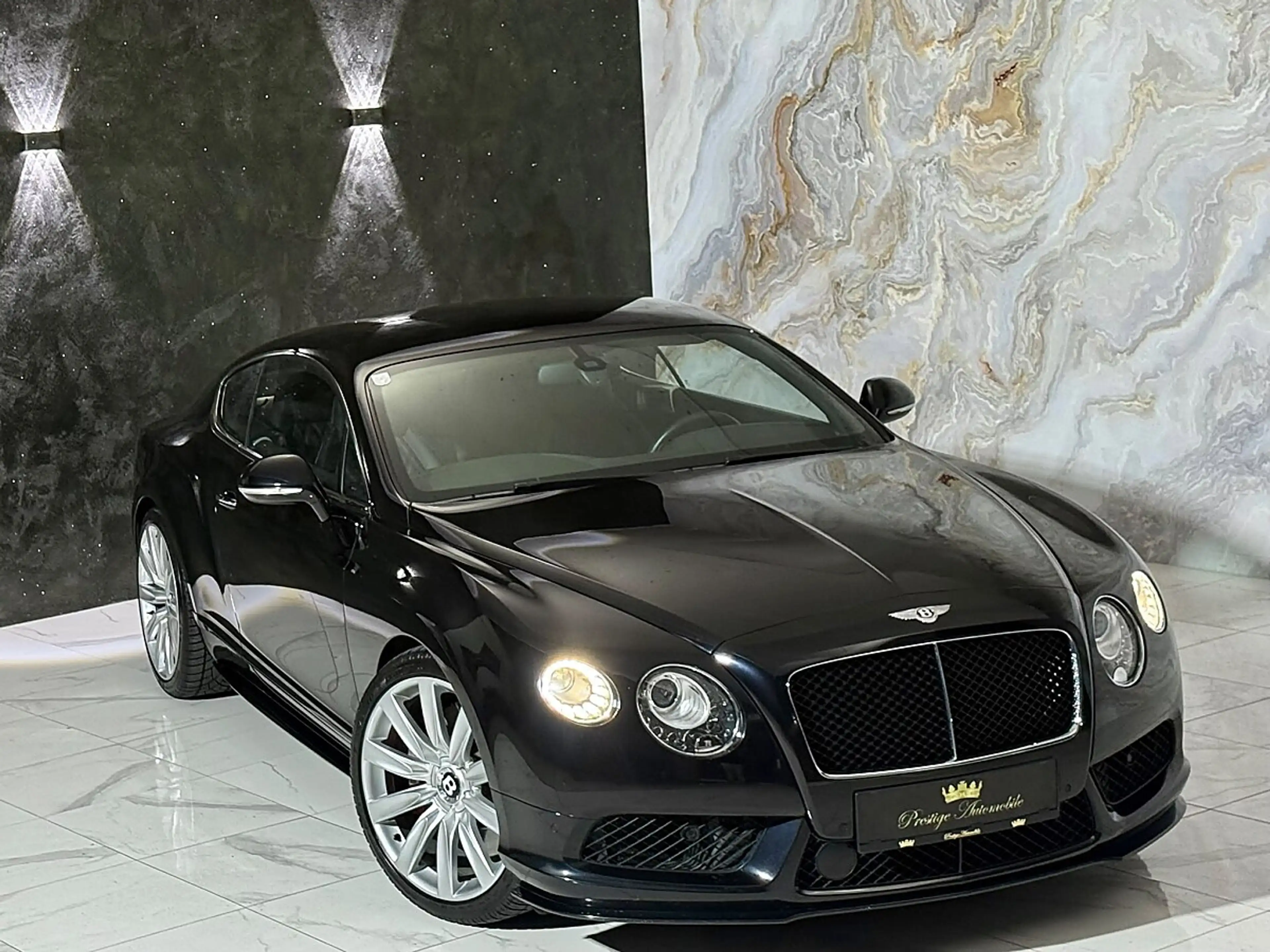 Bentley Continental GT V8 S 528PS * MULLINER * NAIM ANLAGE * ALL BLACK * — photo 7