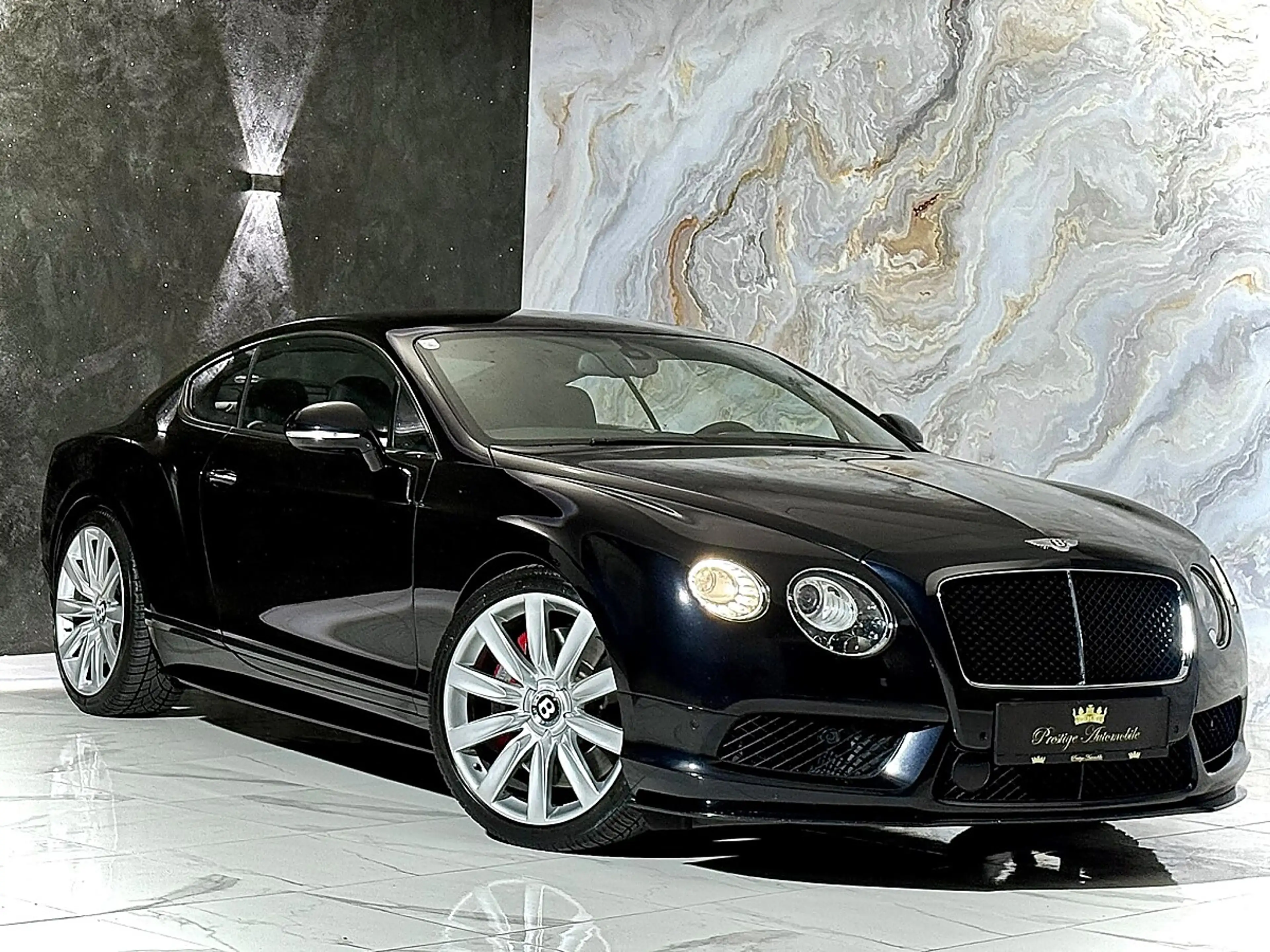 Bentley Continental GT V8 S 528PS * MULLINER * NAIM ANLAGE * ALL BLACK * — photo 9