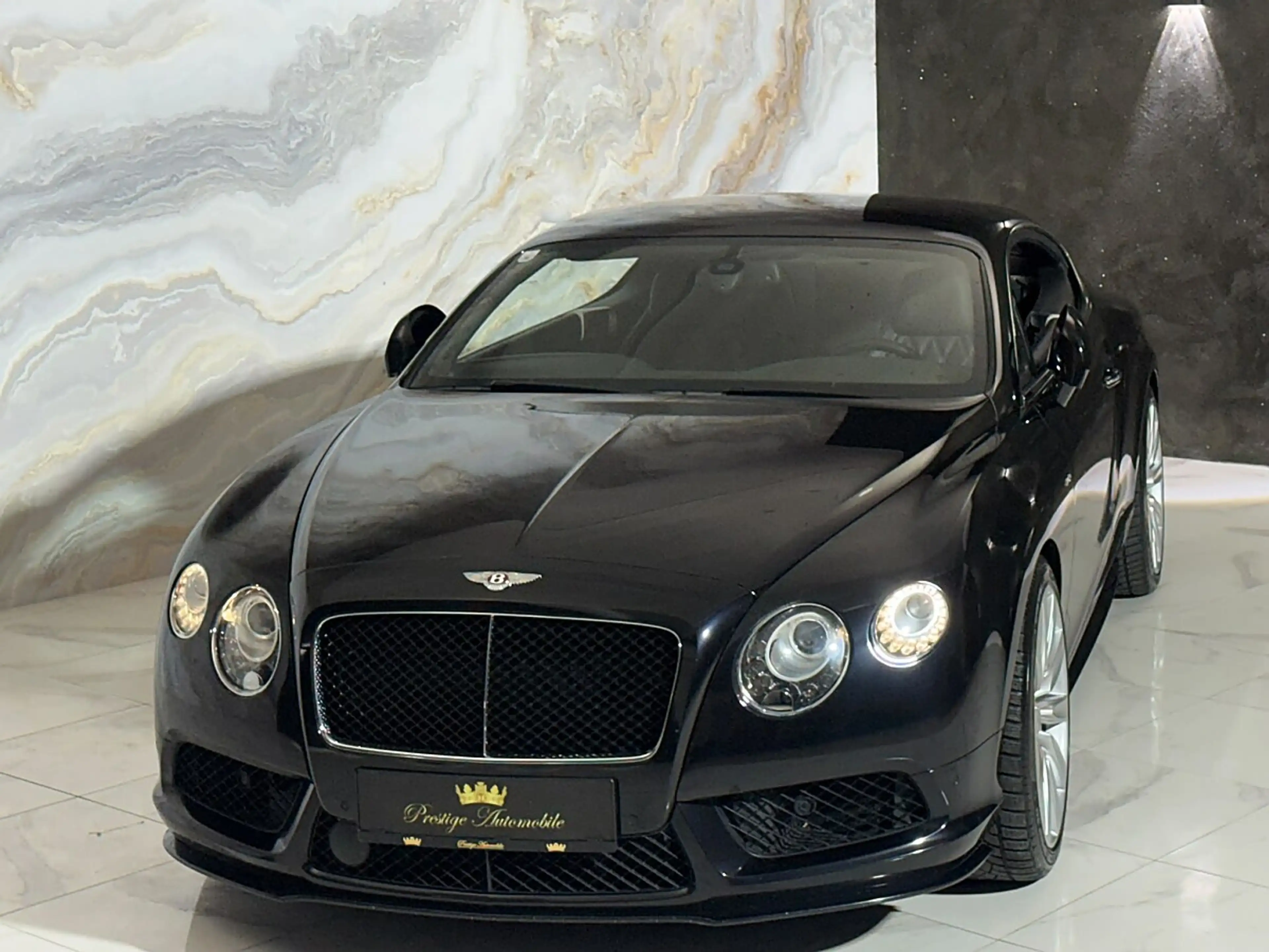 Bentley Continental GT V8 S 528PS * MULLINER * NAIM ANLAGE * ALL BLACK * — photo 4