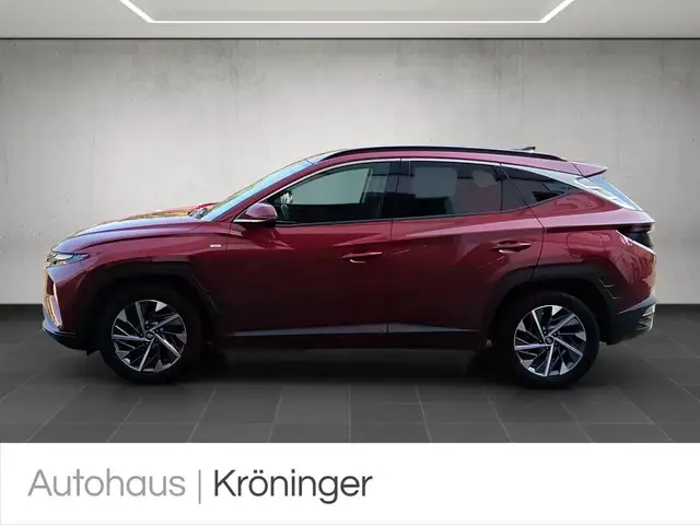 Hyundai Tucson view 3