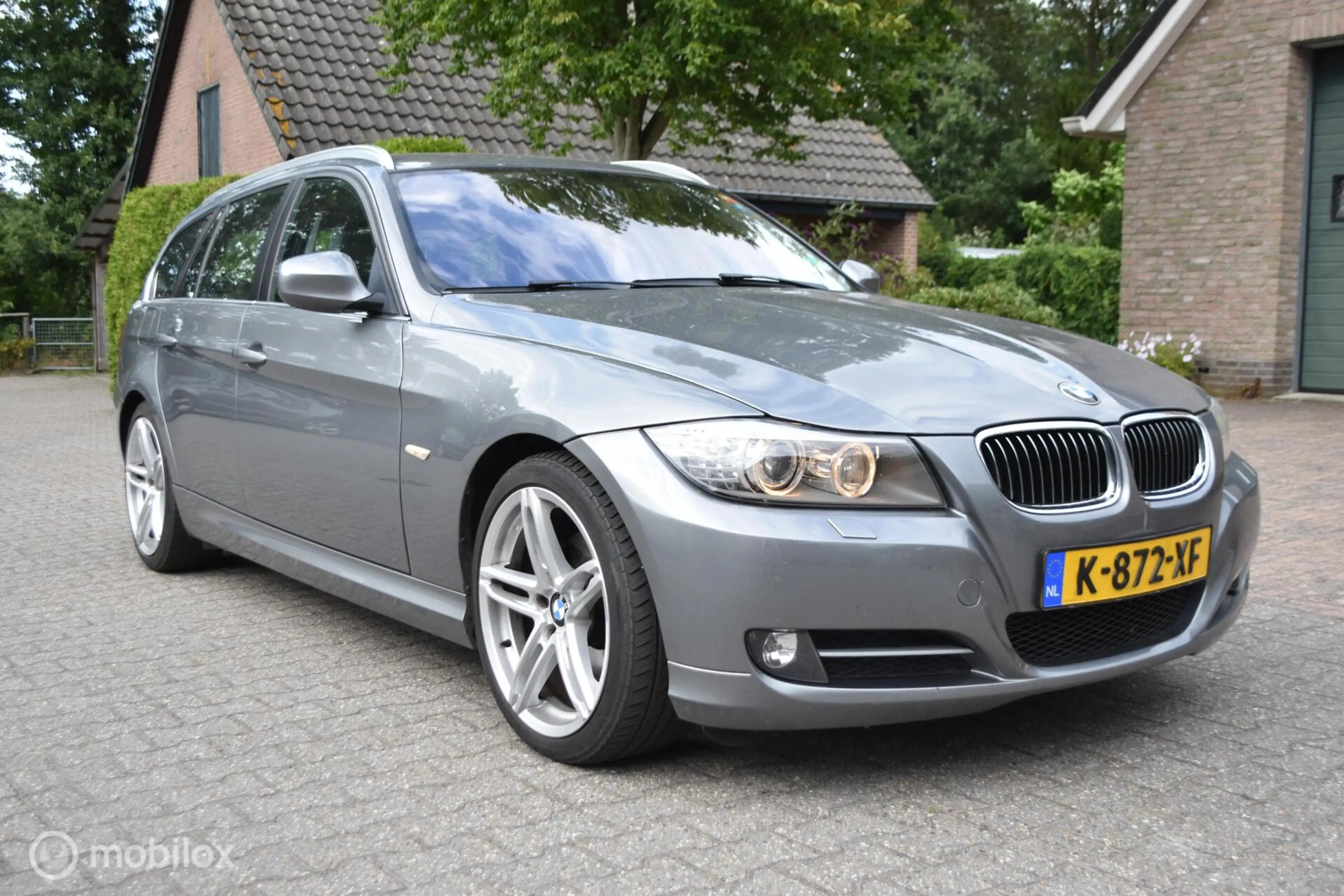 BMW 325 3-serie Touring 325i Carbon Sport Edition