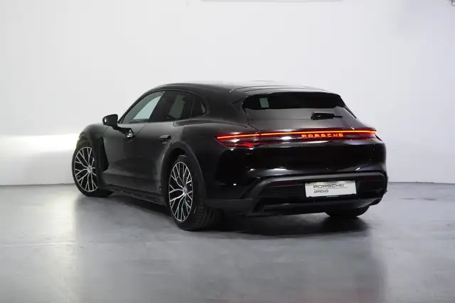 Porsche Taycan 4 Cross Turismo Ansicht 4