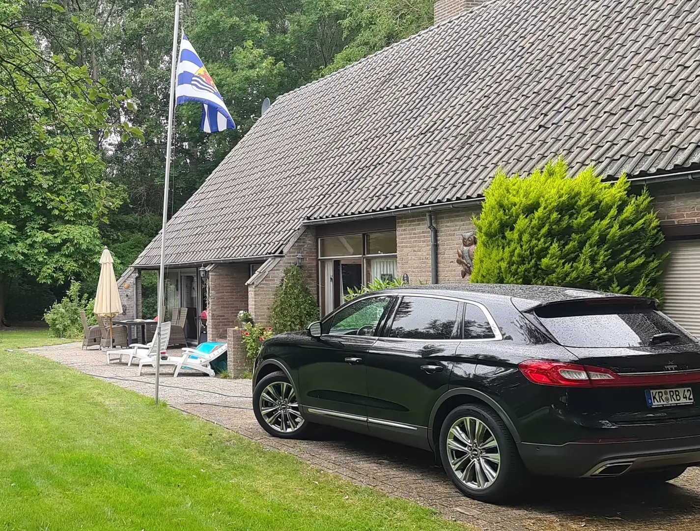 Lincoln MKX Reserve AWD Schwarz - 2