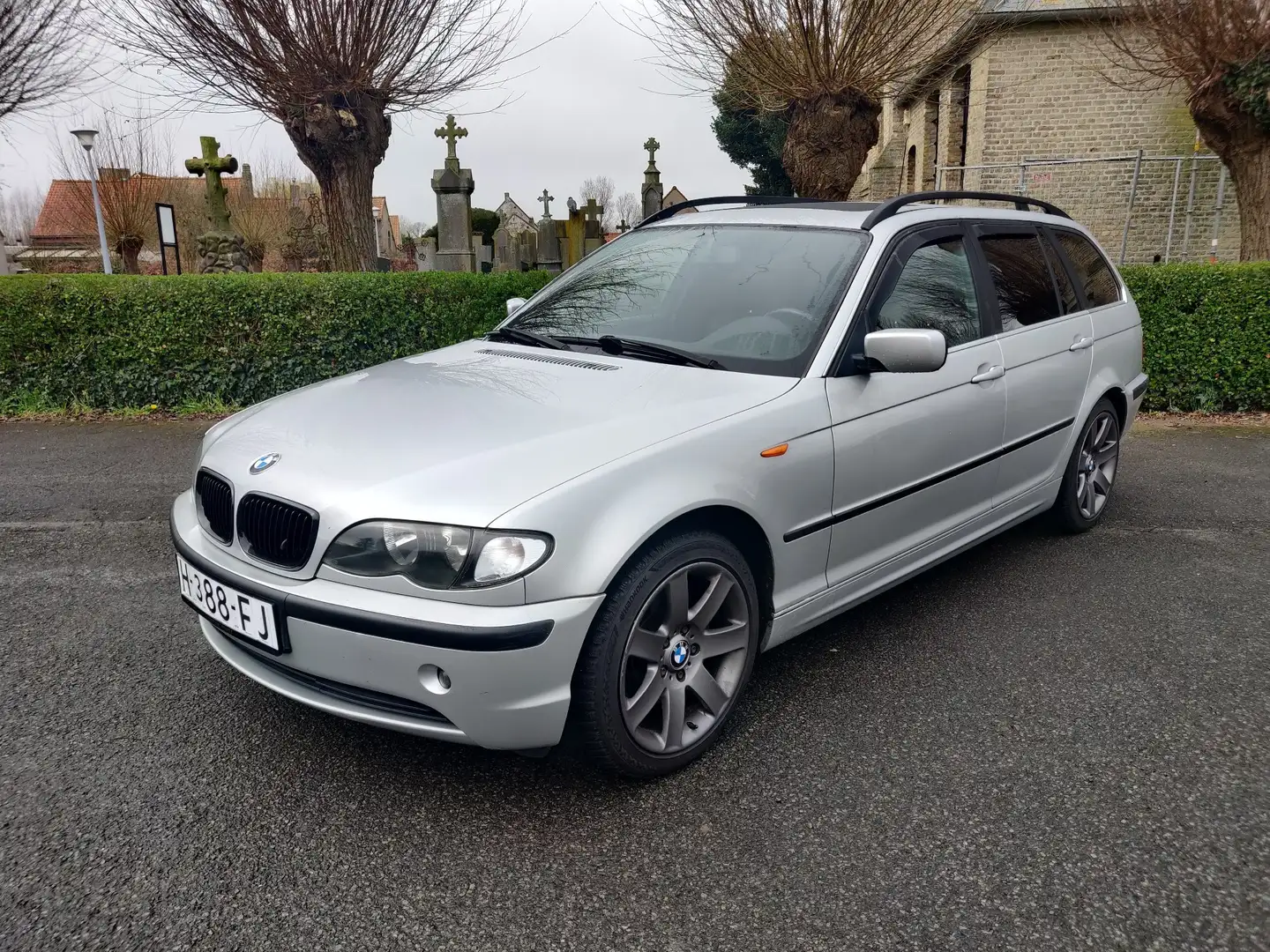 BMW 325 325Xi Touring - automatic - petrol & LPG Zilver - 1