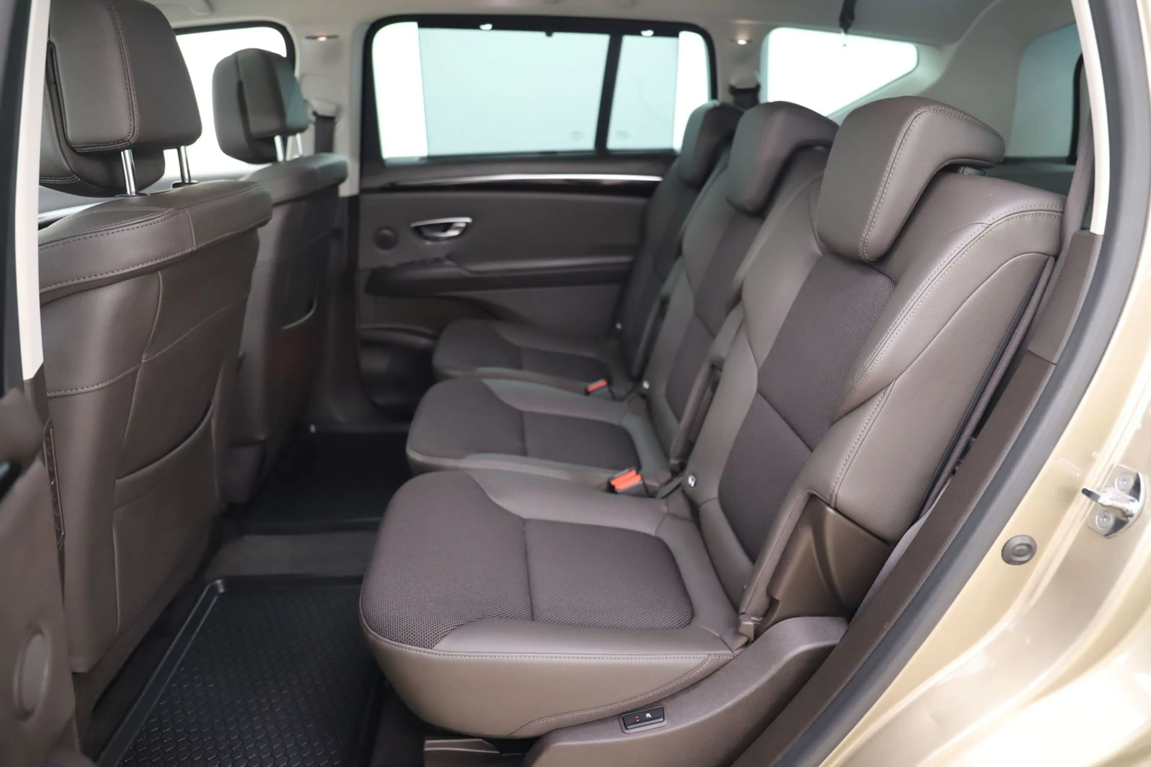 Renault Espace 5 1.6dCi 160PS Intens Pano Navi 4xSHZ — photo 11