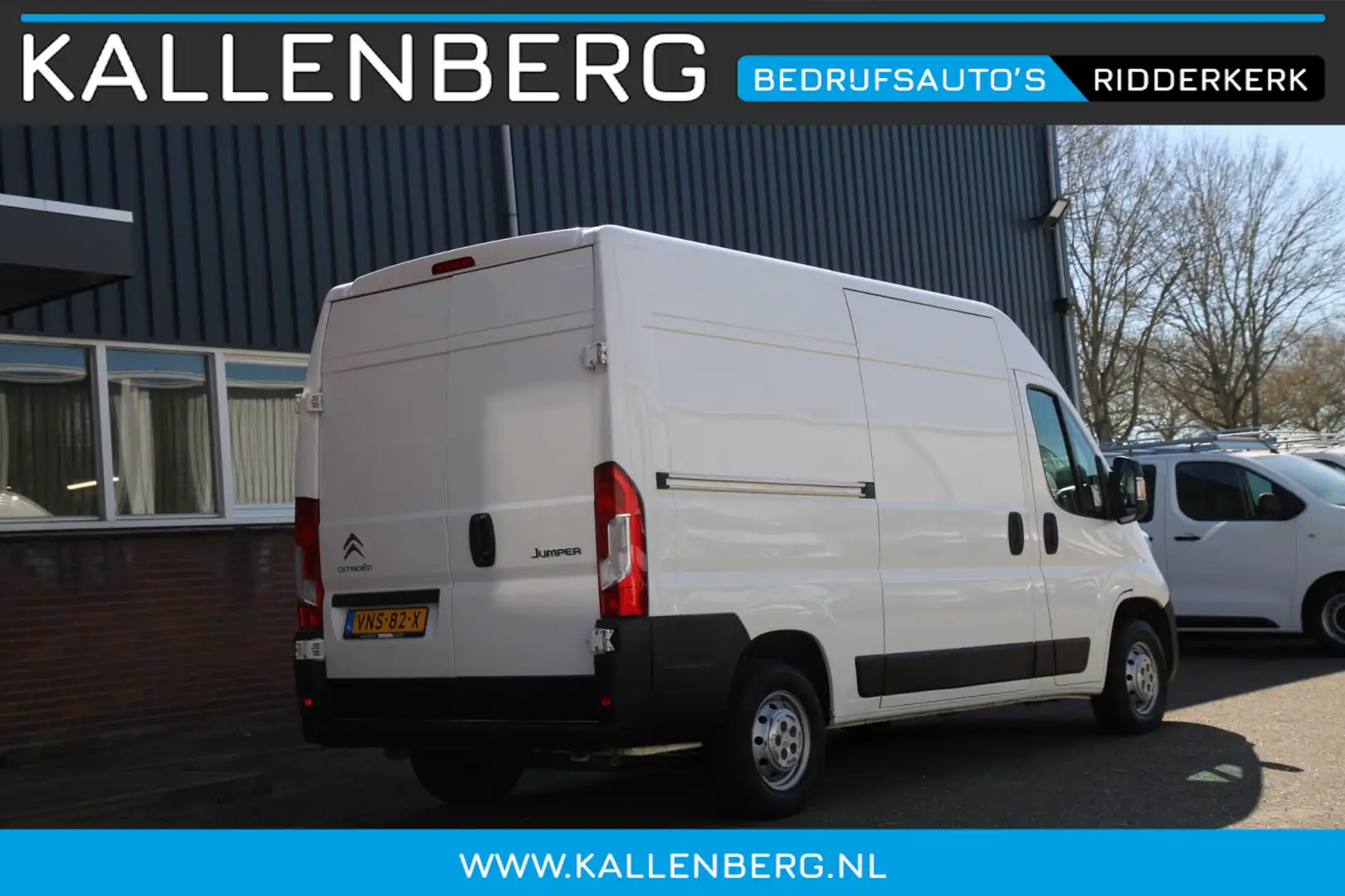 Citroen Jumper 33 2.0 BlueHDi 131PK L2H2 / Navi / Cruise / 3 zits Bílá - 2