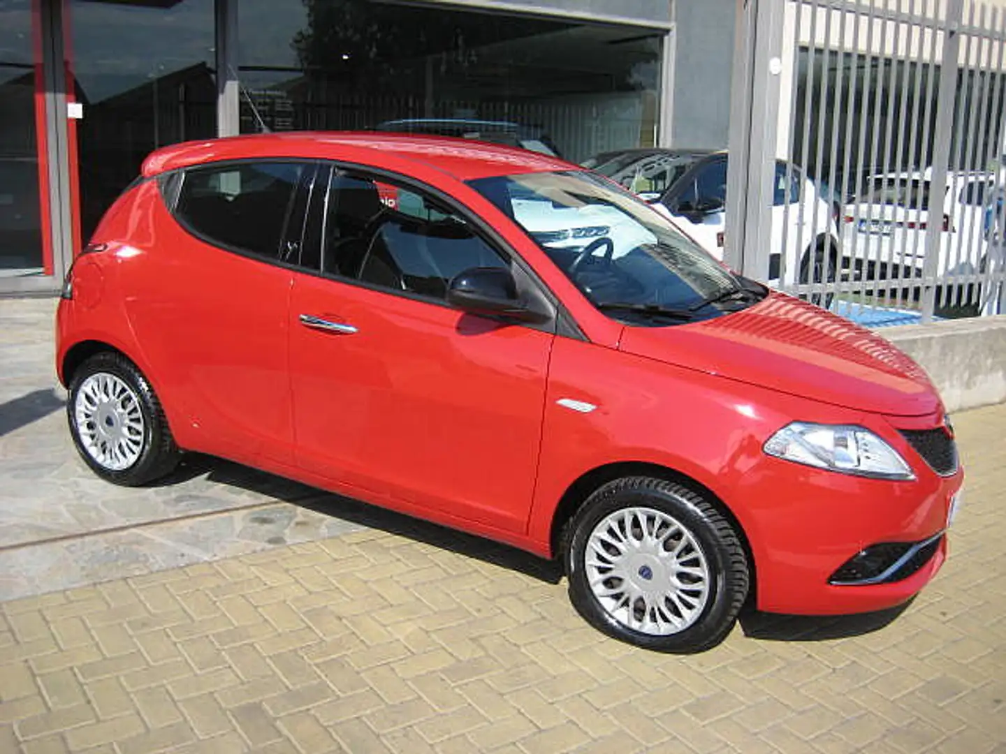 Lancia Ypsilon 3ª serie 1.3 MJT 16V 95 CV 5 porte S&S Mya Rosso - 2