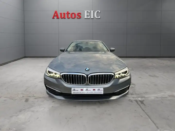BMW Serie 5 2020, foto 9