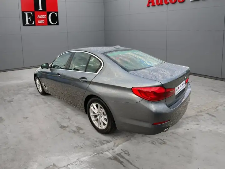 BMW Serie 5 2020, foto 4
