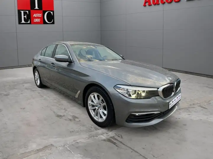 BMW Serie 5 2020, foto 8
