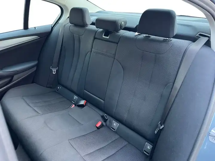 BMW Serie 5 2020, foto 32