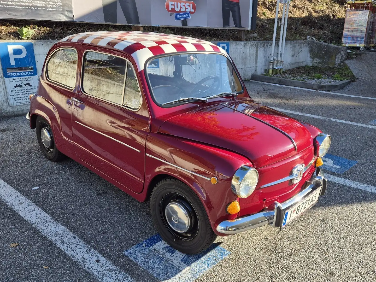 Fiat Egyéb radio . Anlage mit bassbox. fiat 600 - 1