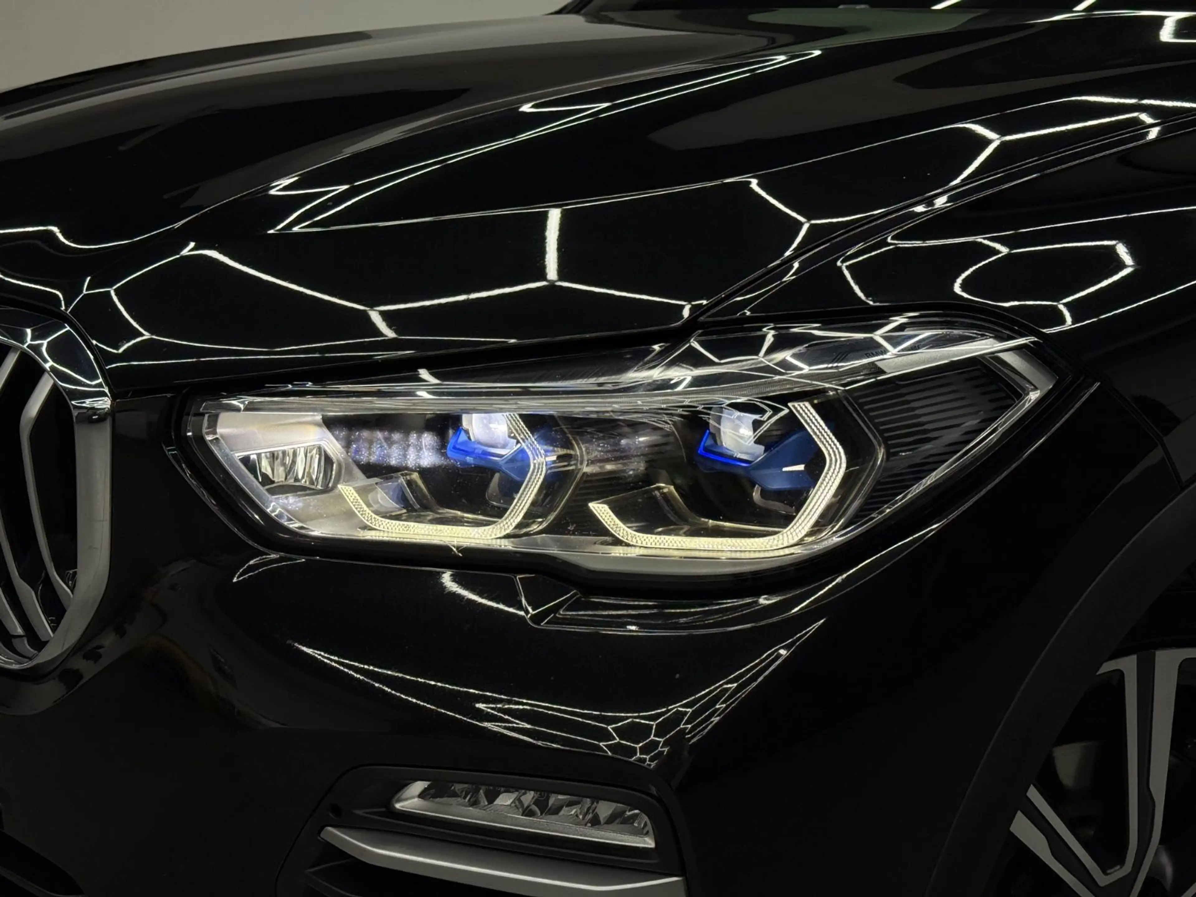 BMW X5 xDrive 30 d xLine HUD*PAN*SPUR*TOTW*360°*SOFT — photo 4