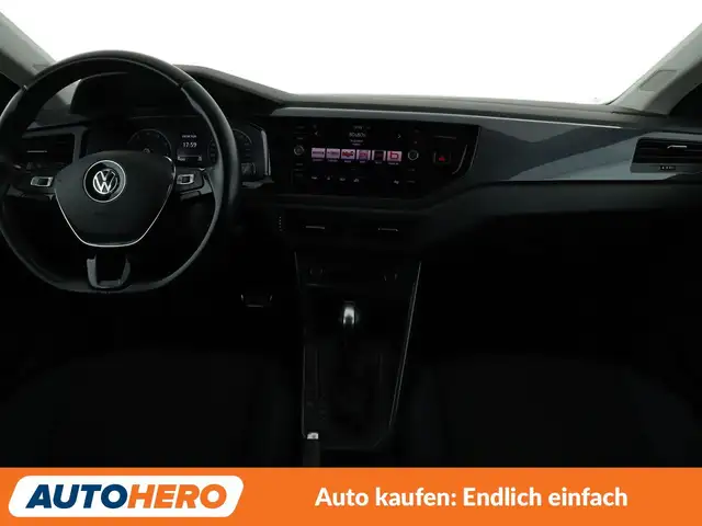 Volkswagen Polo view 12