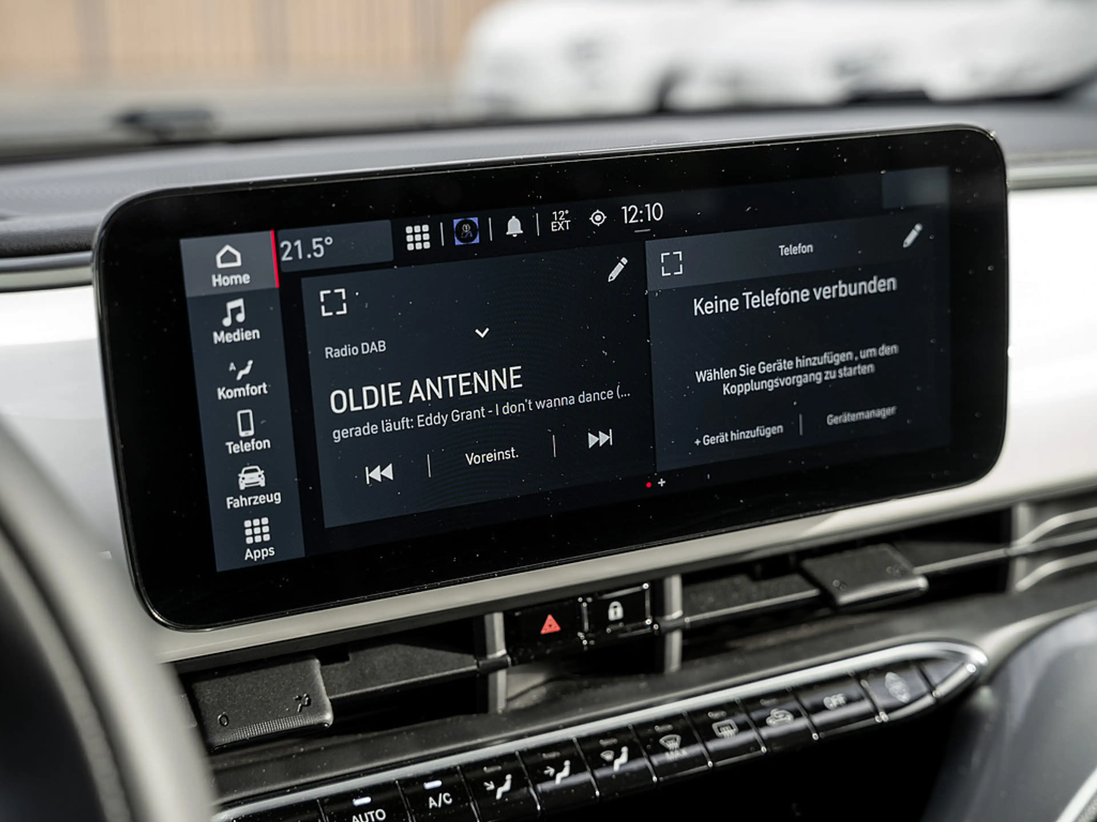 Fiat 500e Base 42kWh - CarPlay, Klimaautomatik, uv — photo 7