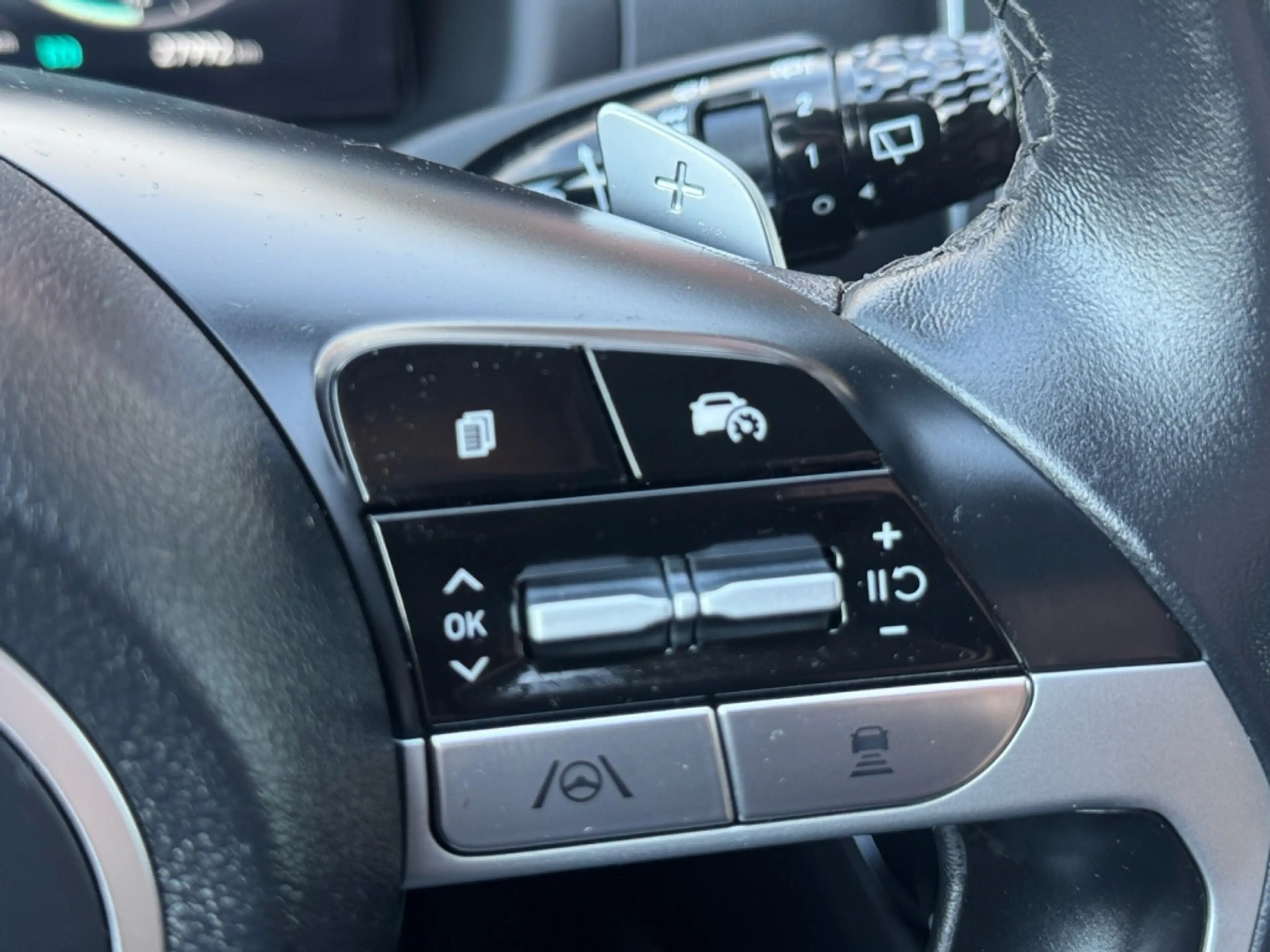 Hyundai TUCSON 1.6 T-GDI HEV Comf — photo 21