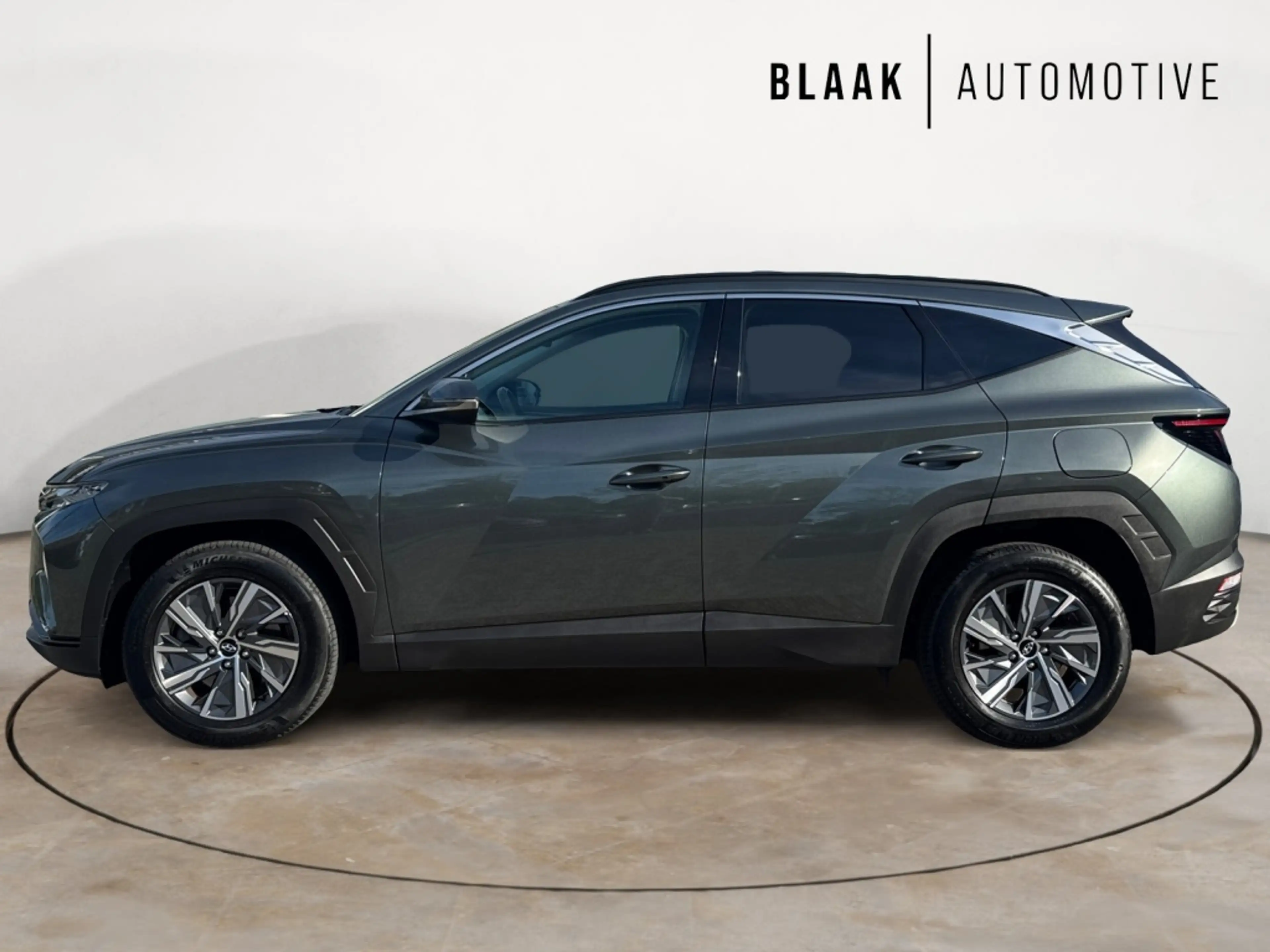 Hyundai TUCSON 1.6 T-GDI HEV Comf — photo 3