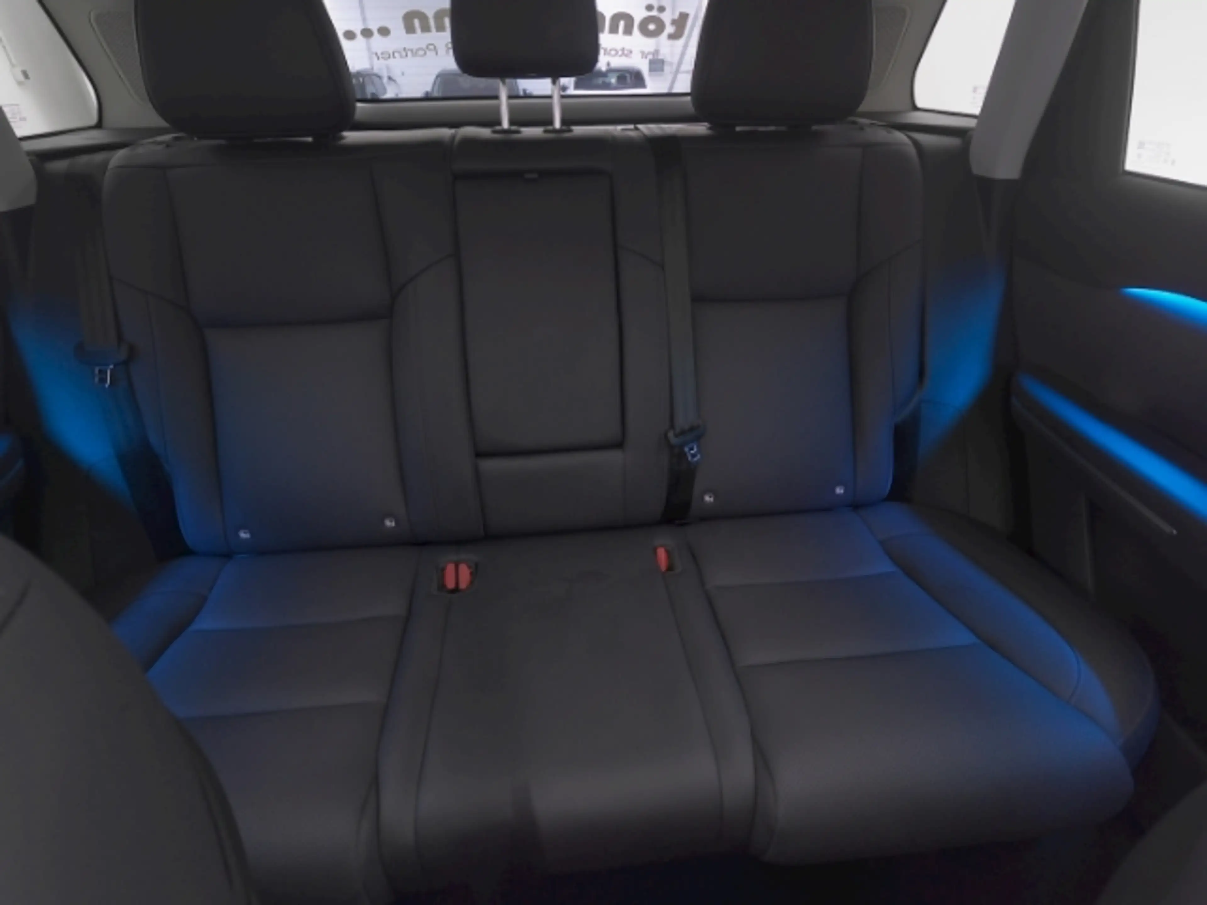 Leapmotor C10 REEV DESIGN 28,4kWh+NAVI+360° KAMERA+LED-SCHEINWER — photo 7