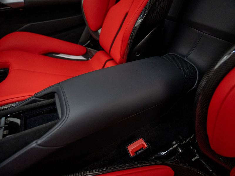 Ferrari SF90 Spider — photo 11