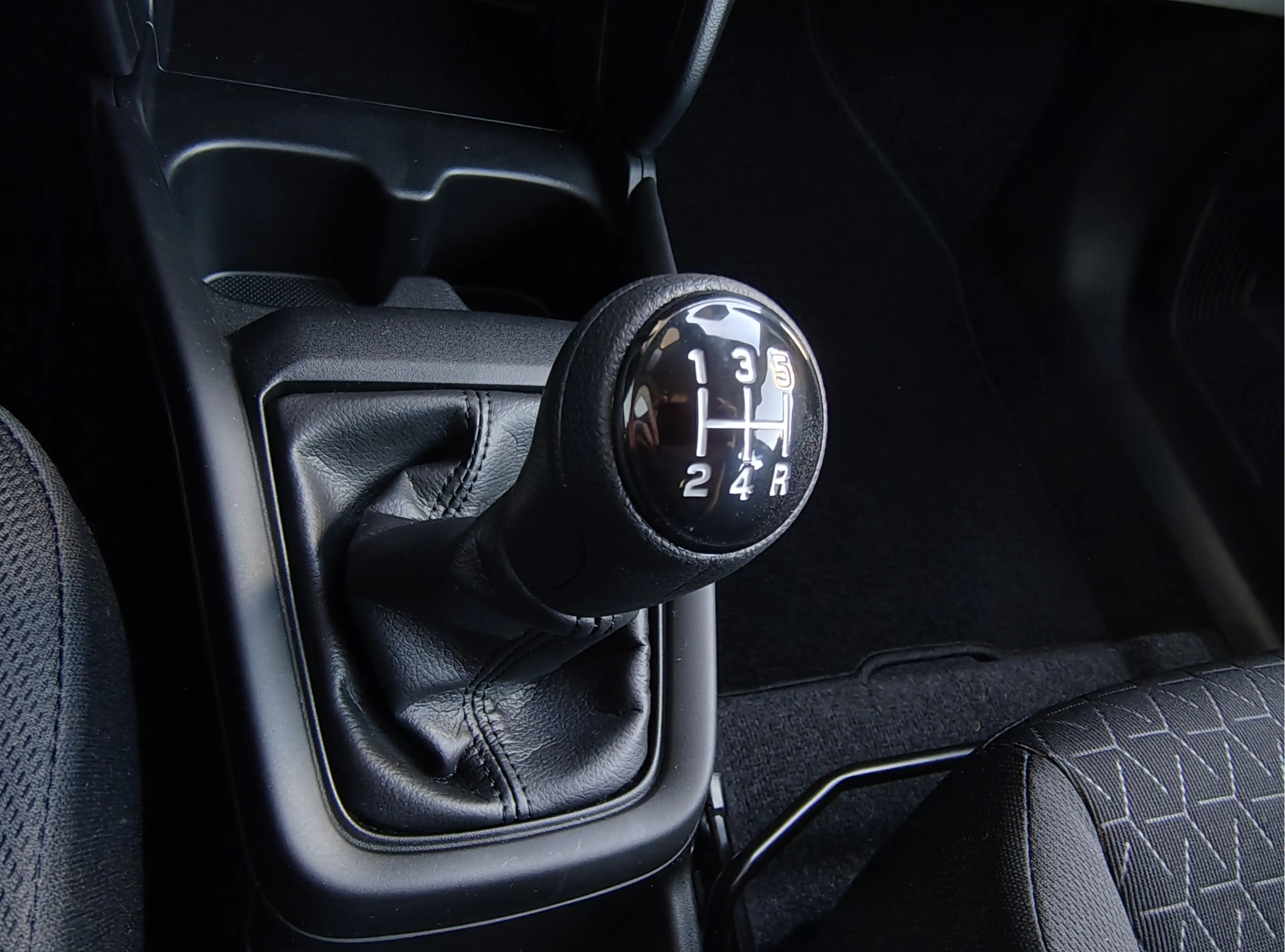 Suzuki Swift 1.2 COMFORT SMART HYBRID | DEMO DEAL! | Garantie t — photo 15