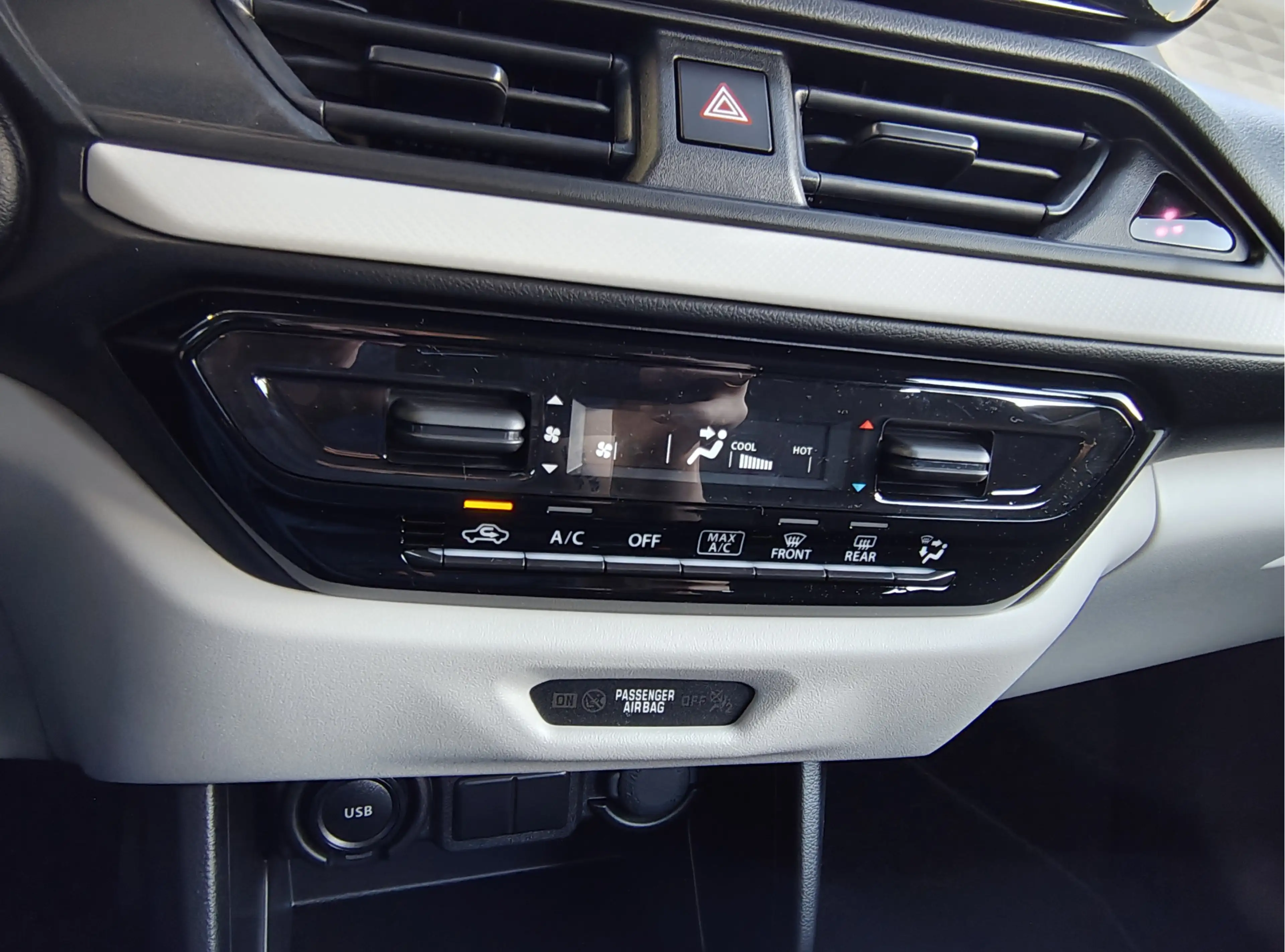 Suzuki Swift 1.2 COMFORT SMART HYBRID | DEMO DEAL! | Garantie t — photo 12