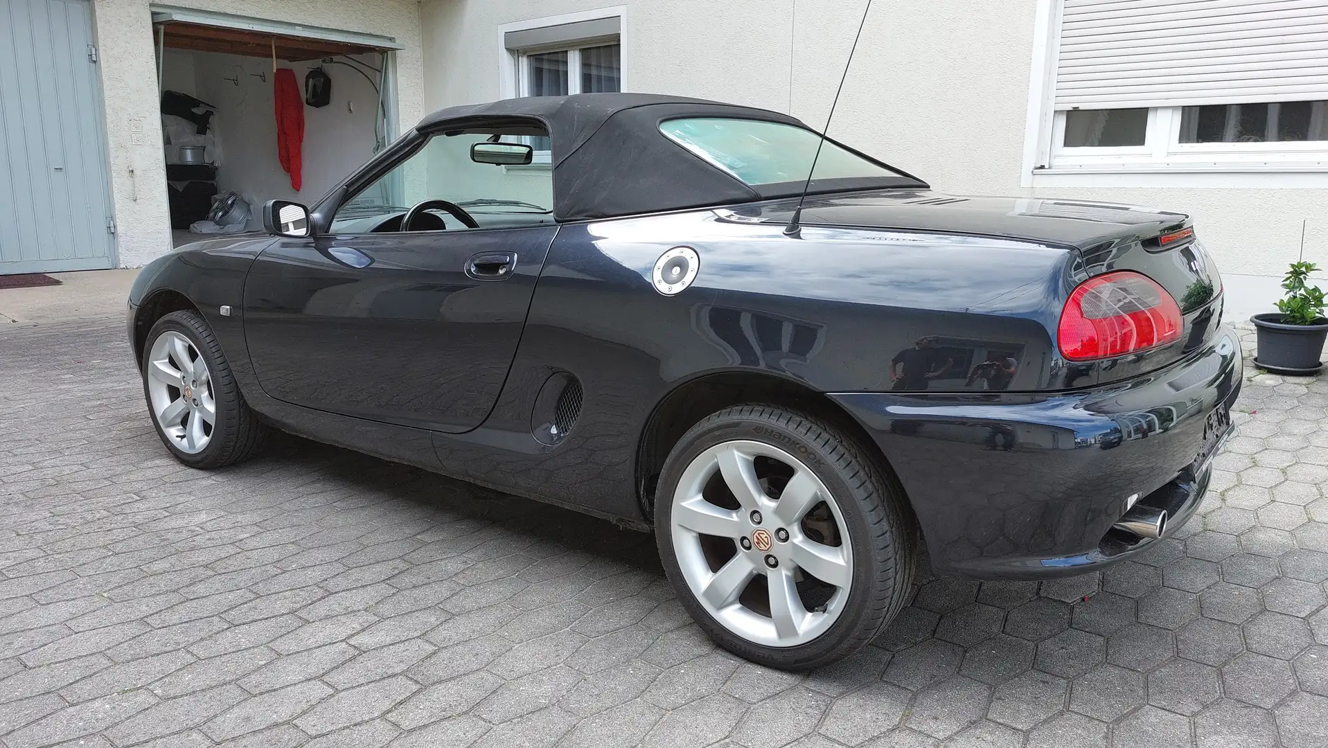 MG MGF nur 68´KM, Reifen+Batt+TÜV NEU, Facelift, Klima, 16 Zoll Negro - 1