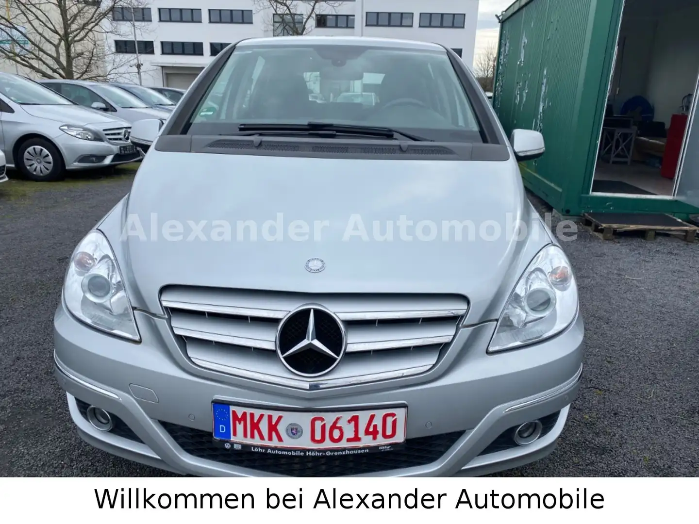 Mercedes-Benz B 180 B -Klasse B 180. TÜV .NEU Silber - 2