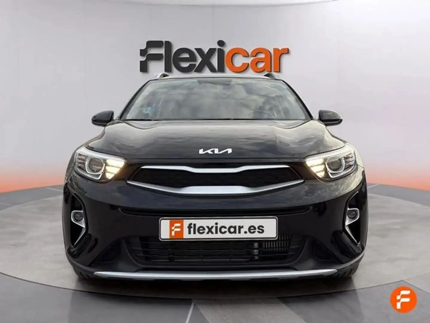 Kia Stonic 1.0 T-GDi 74kW (100CV) MHEV MT Concept Negro - 2